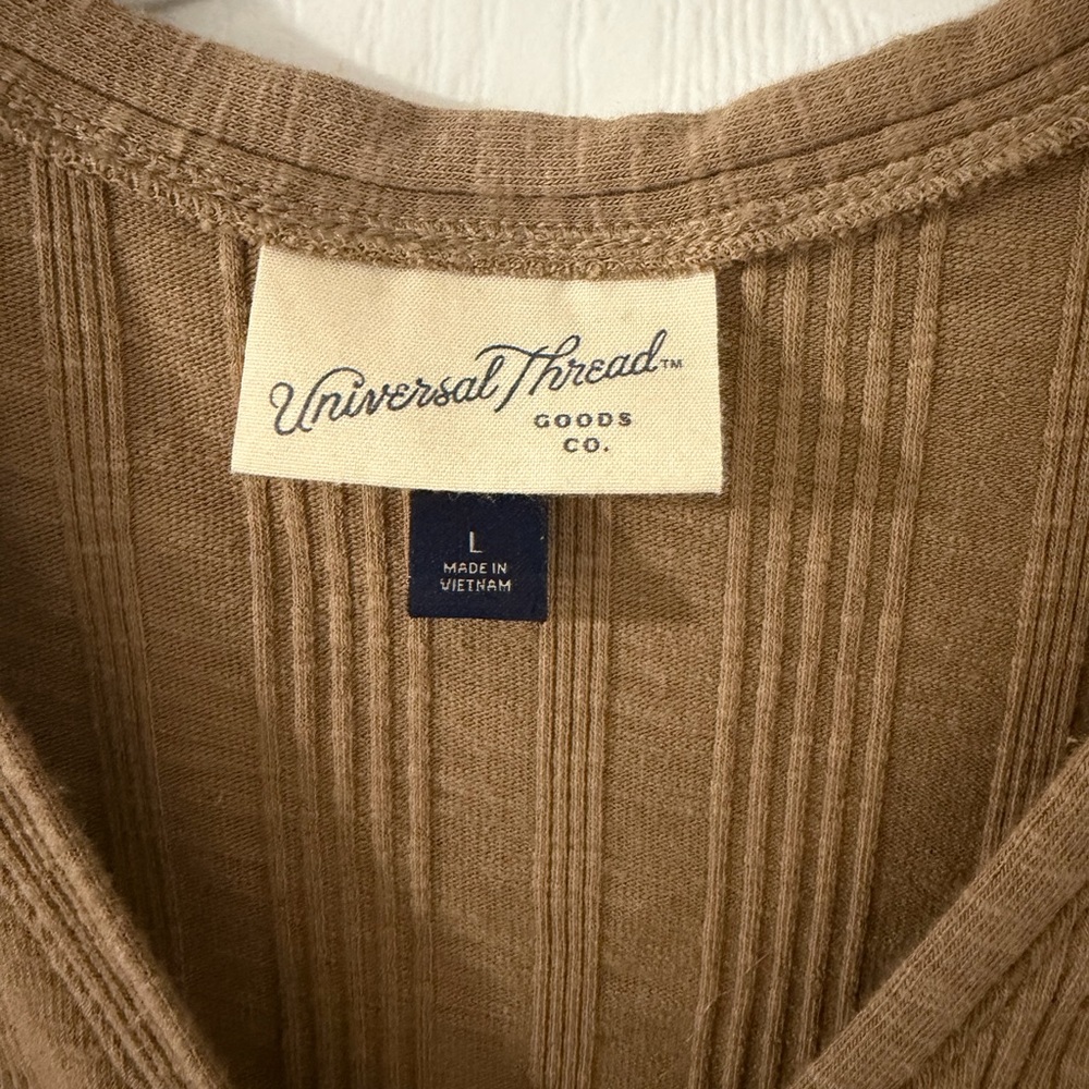 Universal Thread Button-Front Knit Tank Top - Picture 2 of 3